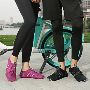 Nuove Scarpe da Spiaggia per Traversare Torrenti, Taglia Grande, per Ciclismo all'Aperto, Sport Acquatici, Modello Barefoot Delicato sulla Pelle per Immersioni e Nuoto - Product Image 4