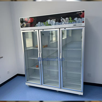 Vitrine Réfrigérée à Trois Portes en Verre, Refroidissement par Air, Éclairage LED, 1500L, pour Chocolaterie