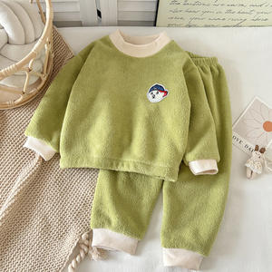 Pyjamas d'hiver pour enfants, garçons et filles, style coréen, double face, en <span class=keywords><strong>polaire</strong></span> Yangmei, doublés de fourrure, épais et chauds, à motifs animaliers - Product Image 4