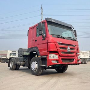 SINOTRUK HOWO 4*2 Cabeza Tractora 251 - 350HP Euro2 Camión Tractor <span class=keywords><strong>de</strong></span> Servicio Pesado para Transporte <span class=keywords><strong>de</strong></span> Semirremolques - Product Image 4