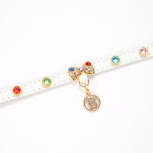 Lujoso <span class=keywords><strong>Collar</strong></span> de cristal para mascotas con abalorio de perlas de diamante, <span class=keywords><strong>Collar</strong></span> de diamantes de imitación, <span class=keywords><strong>Material</strong></span> de aleación para Princesa, perros, gatos, joyería para perros - Product Image 5