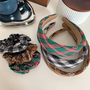 Diadema Retro Versátil a Cuadros de Ala Ancha para Mujer, Estilo Preppy, Dulce y Elegante, para Frente Alto, de Tela, para Boda - Product Image 1
