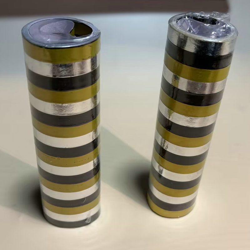 Amarillo Negro Plata