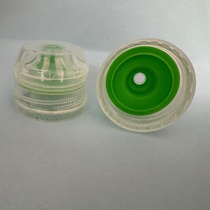 Tapa Abatible de 28mm y 38mm para Botellas de Agua Deportiva, Color Verde, Precio Directo de Fábrica - Product Image 3