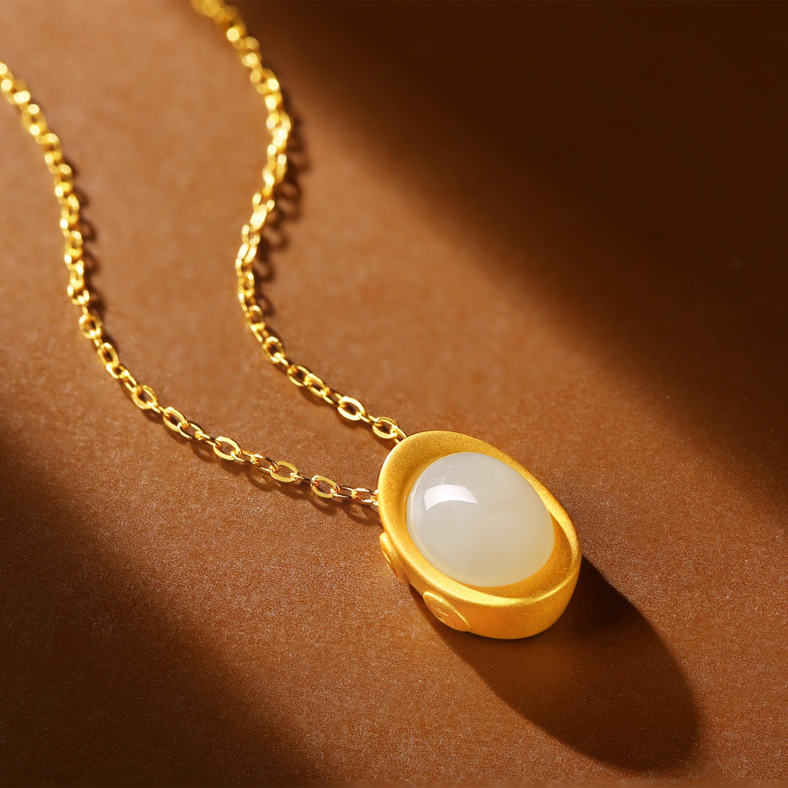 HMOIS fashion jade Wholesale Price Gold ingot Wholesale Silver Hotan White Jade Necklace Pendants