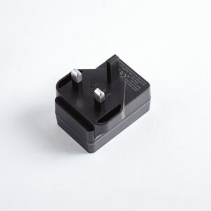 Câble magnétique JBL pas cher, chargeur rétractable DC avec connexion par prise, prise 3,5 mm, 10 V 1 A, garantie de 2 ans - Product Image 3