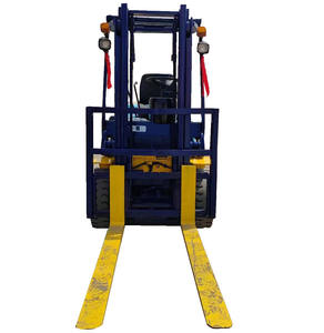 Chariot élévateur diesel d'occasion japonais pour FD25-14, 2,5 tonnes, 4 roues, faible consommation - Product Image 1