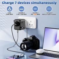 Pengisi Daya Cepat PD 35W Ringkas Adaptor Perjalanan Universal Dunia 3 Port Tipe-C 2 Port USB Tahan Api Jam Tangan Pintar Earphone Ponsel