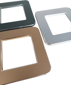 Interruptor táctil eléctrico suave de aluminio anodizado cepillado Marco Interruptor y enchufe de pared de luz de metal - Product Image 4