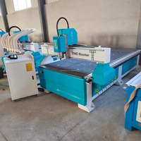 1325 1530 CNC routeur machine 3d CNC bois 4 axes sculpture sur bois découpe pour porte cuisine armoire fabrication de meubles