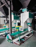 Machine d'ensachage pour sacs à ouverture libre de 25 kg pour agrégats et mortier sec