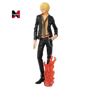 XM animazione una versione teatrale a pezzi del leone d'oro in nero Sanji tre coltelli flusso Bandana Solon Action Figure - Product Image 1