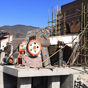 סלע צרור ציוד כרייה מכונת ריסוק אבן עבור בלוקים בטון מחצבה דיזל מנוע צלב - Product Image 4