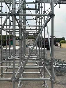 Structure d'échafaudage robuste à anneaux avec pinces en acier galvanisé pour les projets de construction de tours et de bâtiments - Product Image 2