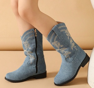 Bottes en jean personnalisées pour enfants, broderie classique, automne-hiver, pour l'extérieur, fête, mode, style cowgirl, bottes de cowboy western - Product Image 1