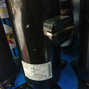 Compresseur de réfrigération HYZL C-SB373H8A C-SB453H8A 5HP 6HP pour climatisation, pompe à chaleur, refroidissement et chauffage - Product Image 1
