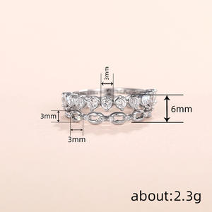 Anello con Diamante T0422 in Oro Massiccio 18K, Taglio Brillante Rotondo, Colore G Naturale, Design Minimalista per Uso Quotidiano Femminile - Product Image 5