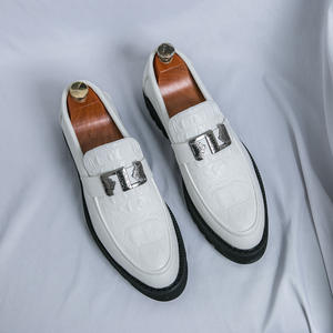 2026 Nuevos Zapatos de Vestir Casuales de Negocios para Hombre Slip-On Estilo <span class=keywords><strong>Oxford</strong></span> de Cuero Blanco para Bodas Citas de Jóvenes Discursos de Padrinos Blanco - Product Image 5