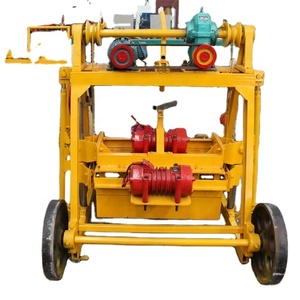 China Dieselmotor Mobiele Beweegbare Eierleggende Draagbare Beton Effen Moving Cement Holle Zand Blok Making <span class=keywords><strong>Machine</strong></span> - Product Image 5