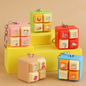 Mini-jouet anti-stress en plastique, 4 touches, interrupteur mécanique 2, 5, 9 touches, clavier fidget <span class=keywords><strong>personnalisé</strong></span> avec capuchon de touche LED et <span class=keywords><strong>porte</strong></span>-clés - Product Image 4