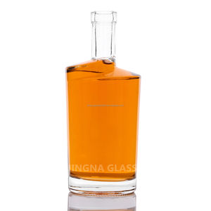 Botellas de vidrio transparente <span class=keywords><strong>Premium</strong></span> 700ml 750ml para botellas de licor de whisky <span class=keywords><strong>Mezcal</strong></span> Tequila Vodka con cierres de corcho - Product Image 2