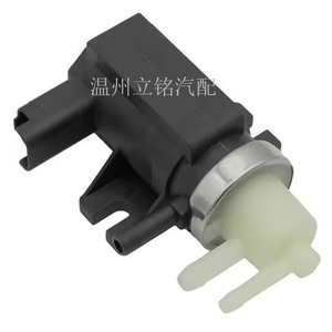 Vanne solénoïde de commande de suralimentation Ford Fiesta Turbo CM5G-9F490-AA FL3E-9E882-BA - Product Image 4