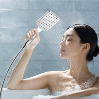 Pomme de douche à main carrée chromée moderne avec installation facile Baignoire douche élégante pour salle de bain