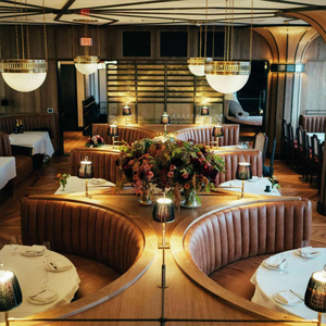 مقاعد منحنية عتيقة للمطاعم، أثاث خشبي للبار، مجموعات مطاعم، طاولة طعام خشبية وكراسي - Product Image 3