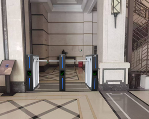 Hệ thống kiểm soát truy cập Zento với nhận dạng khuôn mặt thả cánh tay xoay cho lối vào an ninh phòng tập thể dục - Product Image 6