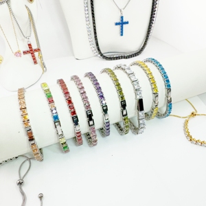 Pulsera y Collar <span class=keywords><strong>de</strong></span> Acero Inoxidable con Baño <span class=keywords><strong>de</strong></span> Oro <span class=keywords><strong>de</strong></span> 14K, Diseño Cubo <span class=keywords><strong>de</strong></span> Tenis y Trébol <span class=keywords><strong>de</strong></span> Cinco <span class=keywords><strong>Hojas</strong></span>, 5mm VVS, Pasa Prueba <span class=keywords><strong>de</strong></span> Diamante, Joyería <span class=keywords><strong>de</strong></span> Oro <span class=keywords><strong>de</strong></span> Moda - Product Image 3