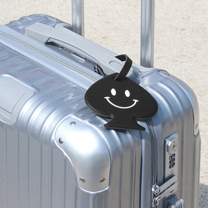 Étiquette de bagage personnalisée en cuir PU en forme de cœur, pique, trèfle, avec visage souriant imprimé, étiquette de valise imperméable pour sacs de voyage - Product Image 3
