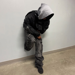 HL Wholesale <span class=keywords><strong>Pantalon</strong></span> en jean pour homme personnalisé, amovible, incrusté de <span class=keywords><strong>strass</strong></span>, déchiré, style cargo avec poches et <span class=keywords><strong>strass</strong></span> - Product Image 3