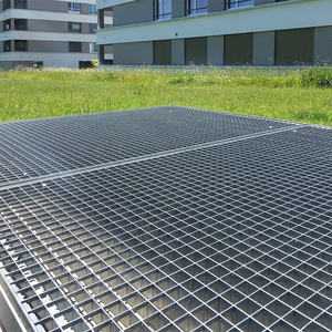 Canal d'allée de vidange <span class=keywords><strong>extérieur</strong></span> <span class=keywords><strong>Grille</strong></span> de vidange de tranchée Couverture de tranchée d'égout Canal de vidange <span class=keywords><strong>Grille</strong></span> de barre en acier - Product Image 5