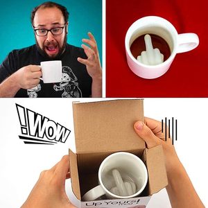 Logotipo personalizado de alta qualidade 11oz 350Ml 3D estilo branco cerâmico engraçado dedo médio caneca de café - Product Image 4