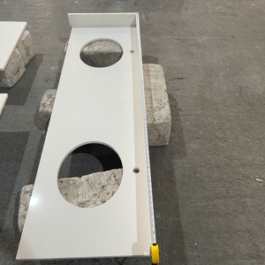 Losas de Cuarzo Blanco Puro, Económicas y Populares en Vietnam, Piedra Artificial para Encimeras Prefabricadas en Cocinas y Baños - Product Image 2