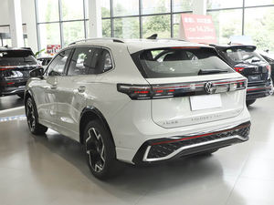 VW <span class=keywords><strong>Tiguan</strong></span> L Pro Modèle 2025/2026 380TSI 4WD R-Line Édition Zhizun 2688 2.0T Toit Panoramique SUV Luxueux Neuf et d'Occasion - Product Image 4