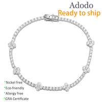 Bracelet de mode en argent 925 plaqué rhodium avec trèfle à quatre feuilles porte-bonheur en moissanite certifiée VVS1 pour la vente en gros