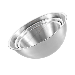 Wholesale Low QTY OEM Classic Large Capacity 800ml - 2500ml Airtight Lid Deep Kitchen Stainless Steel Salad Flour <b>Mixing</b> <b>Bowls</b> - Product Image 1