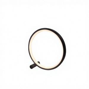 โคมไฟตั้งโต๊ะ LED แบบเรียบง่ายทันสมัย ​​ไฟตั้ง<span class=keywords><strong>โต๊ะ</strong></span> USB แบบสัมผัสหรี่แสงได้ พลาสติกข้างเตียง 3 สีไฟ LED กลางคืนตกแต่งไฟอ่านหนังสือ - Product Image 4