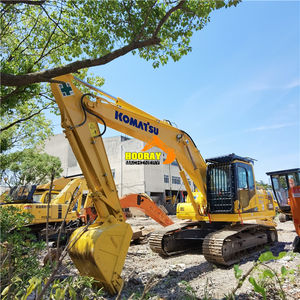 Excavatrice hydraulique Komatsu PC200-8 20T reconditionnée 2018 avec godet de petite taille et moteur d'occasion remis à neuf - Product Image 4