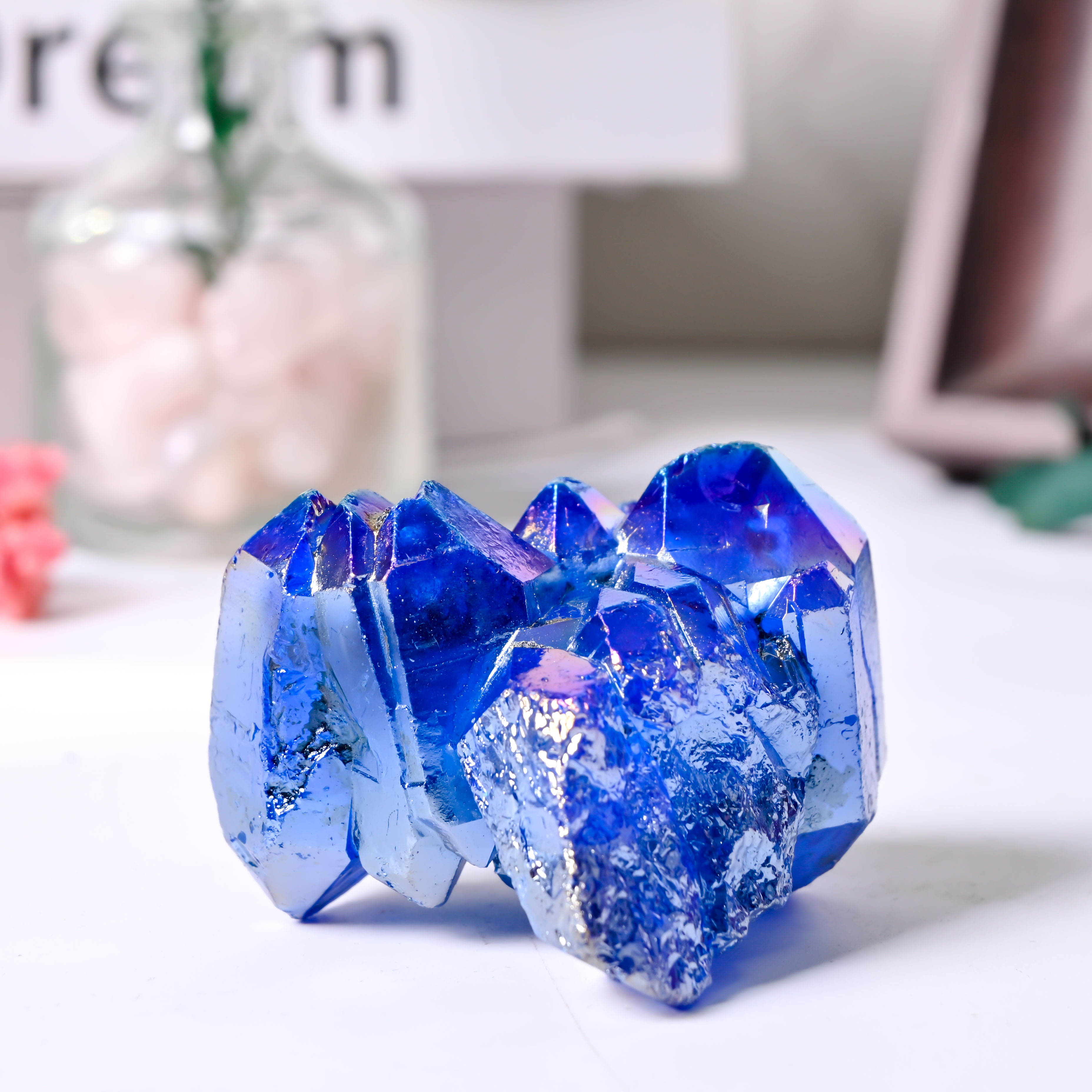 กลุ่มผลึกออร่าบลู