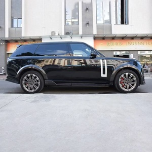 ชุดแต่งคาร์บอนไฟเบอร์สำหรับ Range Rover รุ่นใหม่ ประกอบด้วยลิ้นกันชนหน้า สปอยเลอร์ ซุ้มล้อแบบไวด์บอดี้ กันชนภายนอกแบบเสริม - Product Image 5