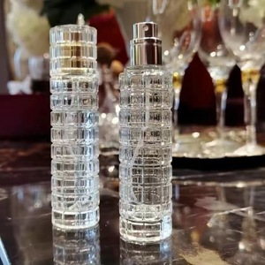 Botella de <span class=keywords><strong>Perfume</strong></span> Vacía de 30 ml, Portátil, de Alta Gama, Gran Capacidad, con Diseño Exquisito de Nudo de Bambú y Pulverizador Avanzado - Product Image 6