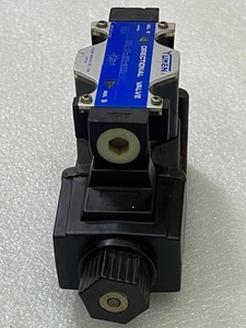 โซลินอยด์ DSG-03-2B2-A100-50 100VAC โซลินอยด์ควบคุมทิศทางไฮดรอลิก NG10 แบบเปียก 120 ลิตร/นาที - Product Image 1