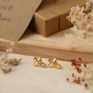 Orecchini a croce Angelina in acciaio inossidabile placcato oro, gioielli religiosi unisex, idea regalo - Product Image 5