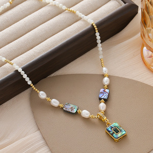 Collar de Piedras Preciosas para Mujer con Citrino Natural, Apatita Azul, Amatista, Turmalina Negra, Cristal Blanco y Perla Cultivada Blanca - Product Image 1