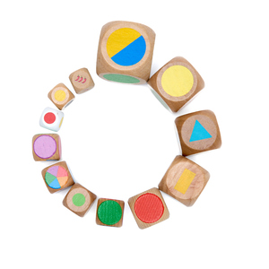 Fabriekslevering op maat gemaakte handgemaakte houten D6 dobbelstenen met reliëf, CE-gecertificeerd, duurzaam Jaywooden merk bord voor schaak/puzzel - Product Image 6