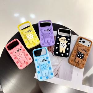 Funda de Silicona 3D con Diseño de Puntos para Teléfono Móvil, a Prueba de Golpes, con Temática Animal, para 18 17 16 15 <span class=keywords><strong>14</strong></span> 13 12 <span class=keywords><strong>PRO</strong></span> <span class=keywords><strong>MAX</strong></span> - Product Image 1