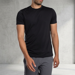 T-shirt de sport respirant et à séchage rapide pour homme, 180 grammes, 100 % polyester, uni, manches courtes, coupe classique, idéal pour la gym, la course et les tenues d'équipe - Product Image 3