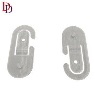 प्लास्टिक थोक सफेद जुर्राब पैकेजिंग मोजे बकल हैंगिंग हुक परिधान पैकेजिंग हुक के लिए प्लास्टिक हुक हैंगर - Product Image 5